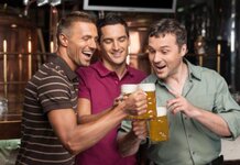 Ryan Air and EasyJet Shit Themselves as Government Look Into Banning Alcohol on Flights