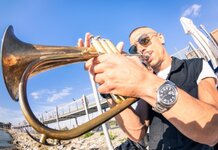 Trump trumped by top trumpeters