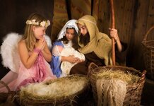 OUTRAGE as Middle Eastern immigrant cast as Mary in school nativity play