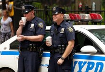 US police to swear allegiance directly to Trump and be called the Orange Shirts