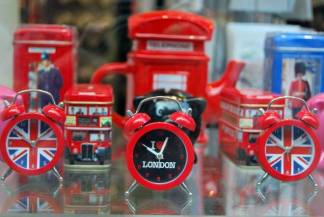 Collection of London souvenirs