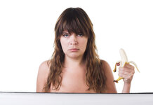 New BananaPhone for men undersized, unreliable, and turns itself off when you want to use it