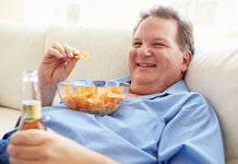 Government isn’t spending enough on health, says chain-smoking binge-drinker who doesn’t go to gym Overweight