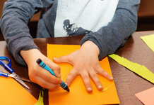 BBC releases SHOCKING photo of Sun journalist doing JOURNALISM Sun Journalist