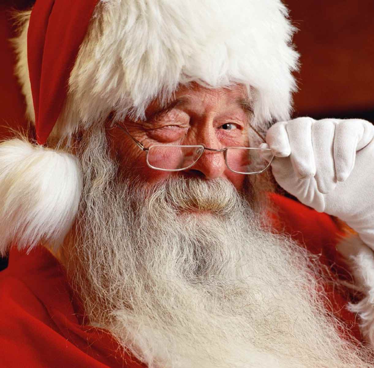 Santa slams rumours that he doesn’t exist as “fake news”
