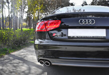 Brainless moron shaves 30 seconds off his drive home by doing 70 through the park