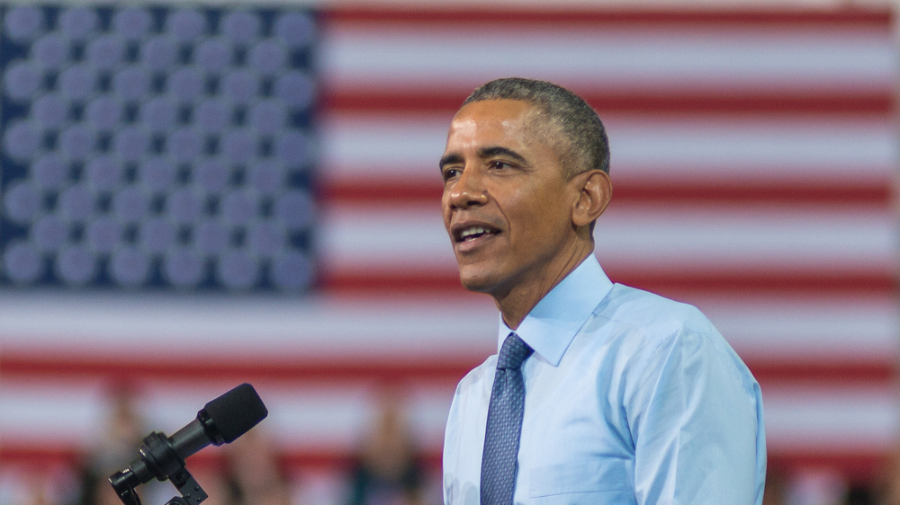 Barack Obama wakes up in White House shower, Trump administration just a bad dream