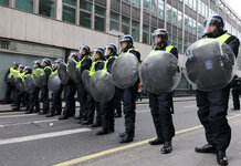 riot police 2