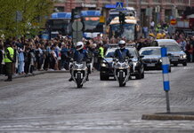 Dead burglar to get state funeral