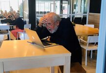 Nobel Prize winning Physicist trying to delete U2’s album from iTunes