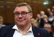 Campaign to crowdfund a copy of Bravo Two Zero and box of tissues for Mark Francois a success